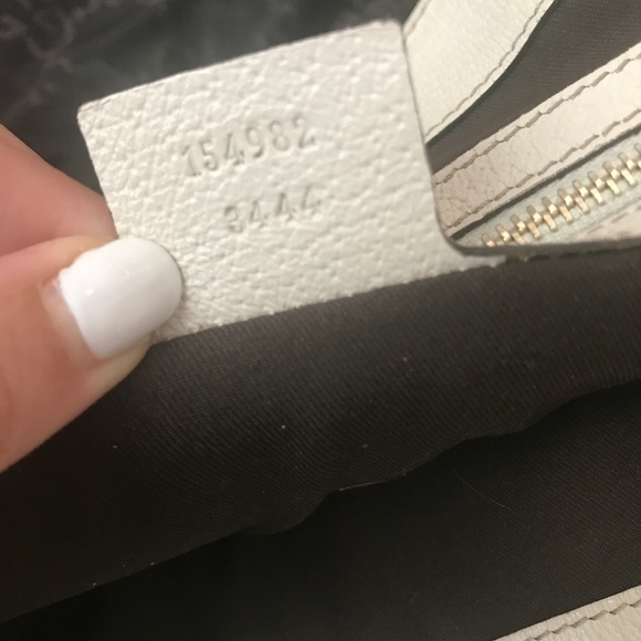 Gucci Shoulder Bag in Canvas - Picture 5 of 8